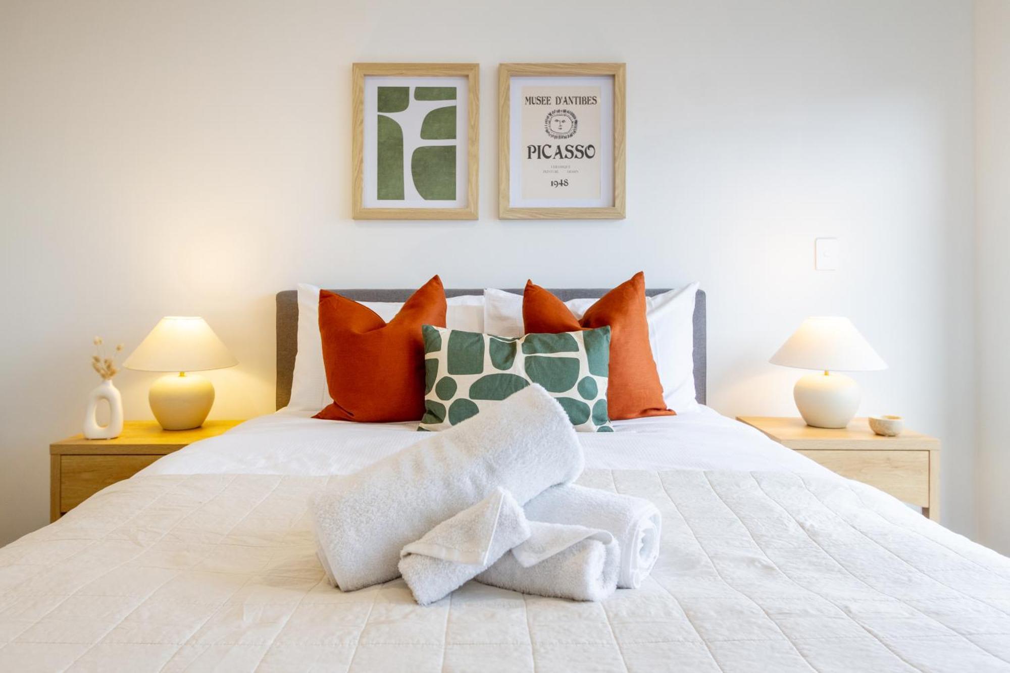 2 Bed, 2 Bath W Sofa Bed - Great Cafes Nearby Christchurch Exterior foto